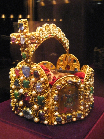 Bildnachweis: wikimedia.org Weltliche_Schatzkammer_Wienc.jpg