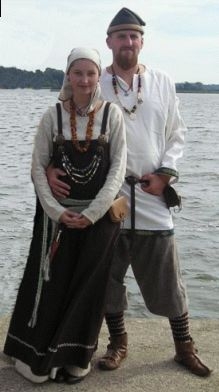 Wickingergewandung